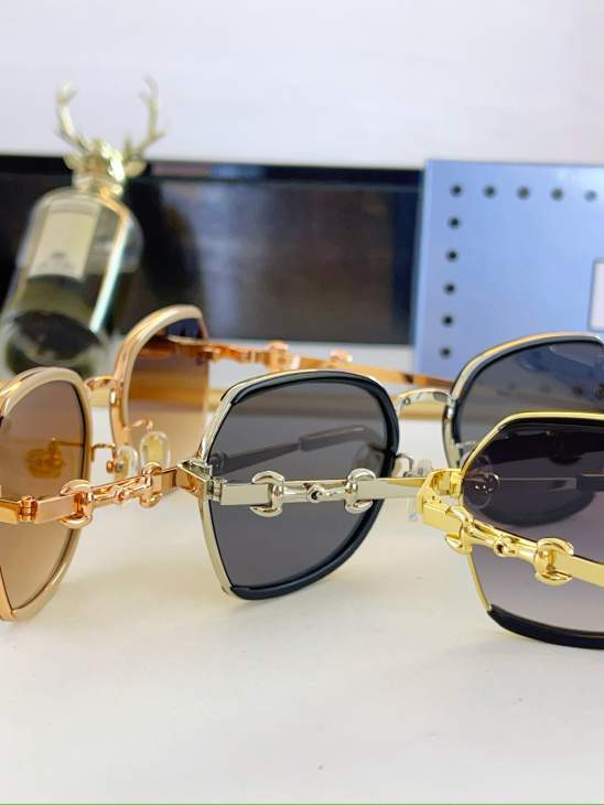 Picture of Gucci Sunglasses _SKUfw80442397fw